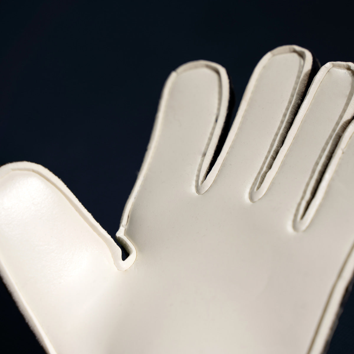 Prediction Soft Pro Goalkeeper Gloves
